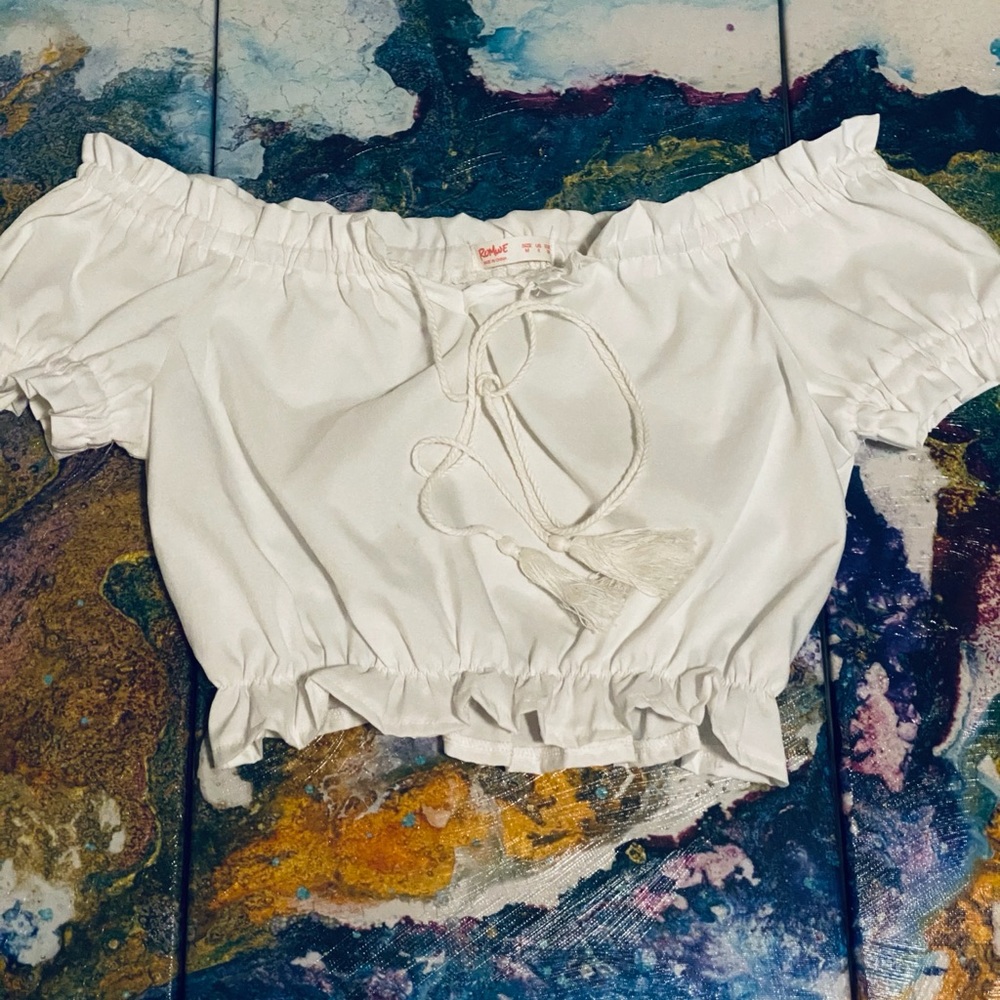Crop top